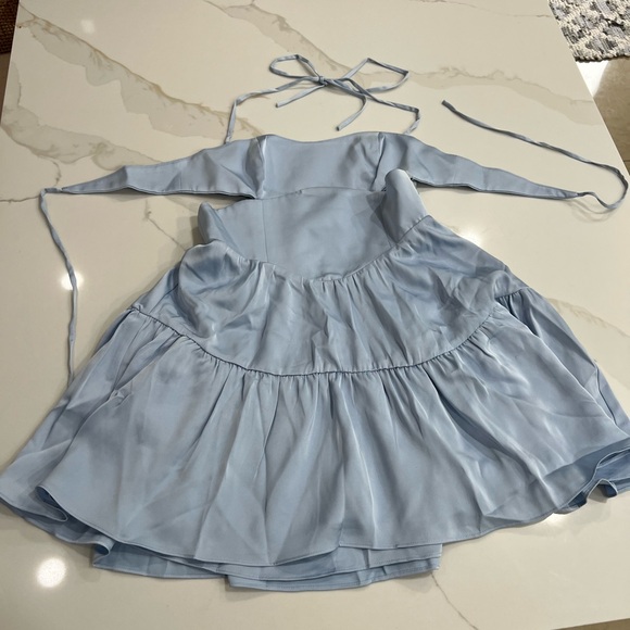 BRAND NEW Oh Polly Halter Neck Cut Out Mini
Dress in Blue - Picture 5 of 8